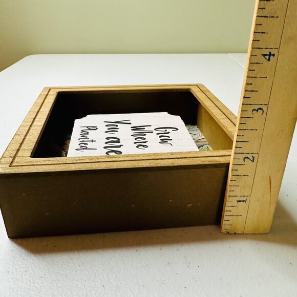 Wooden Box Frame With "Grow Where You Are Planted" Quote For Home Decoration - Picture 4 of 7